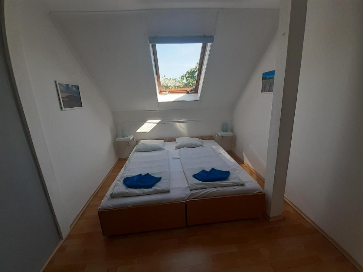 Margareta Apartman - Balatonlelle Exterior foto