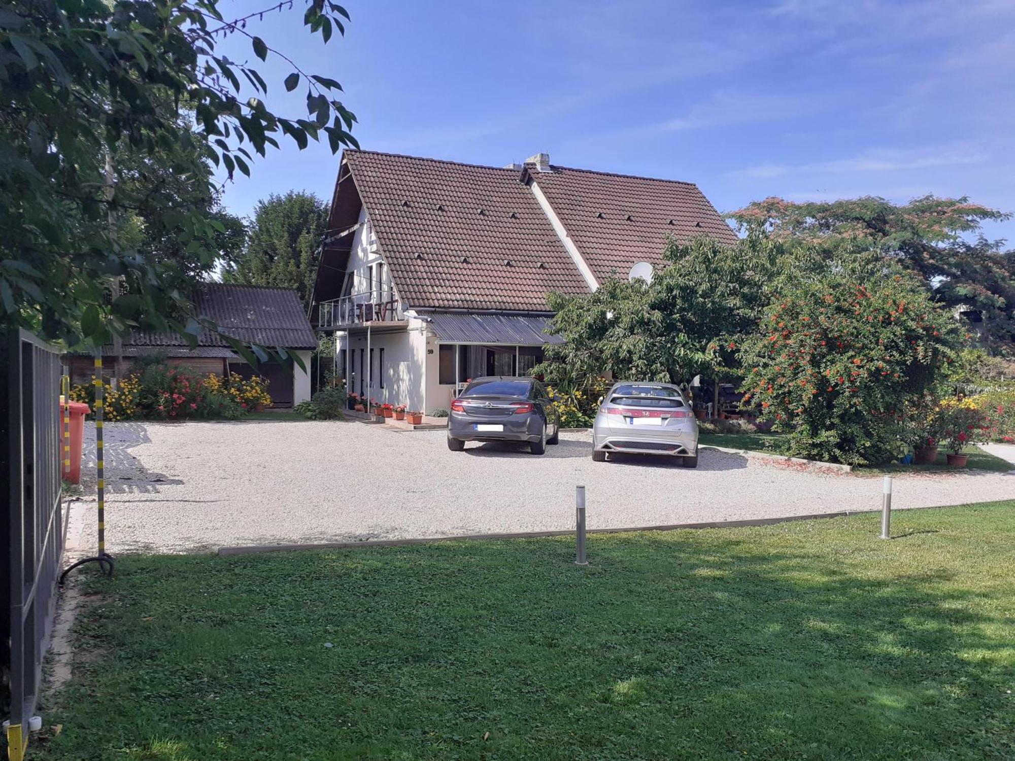 Margareta Apartman - Balatonlelle Exterior foto